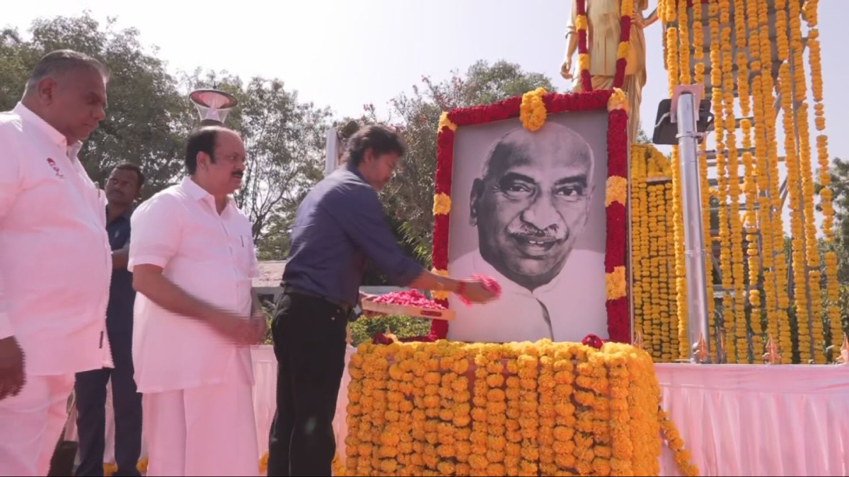 tamil.oneindia.com