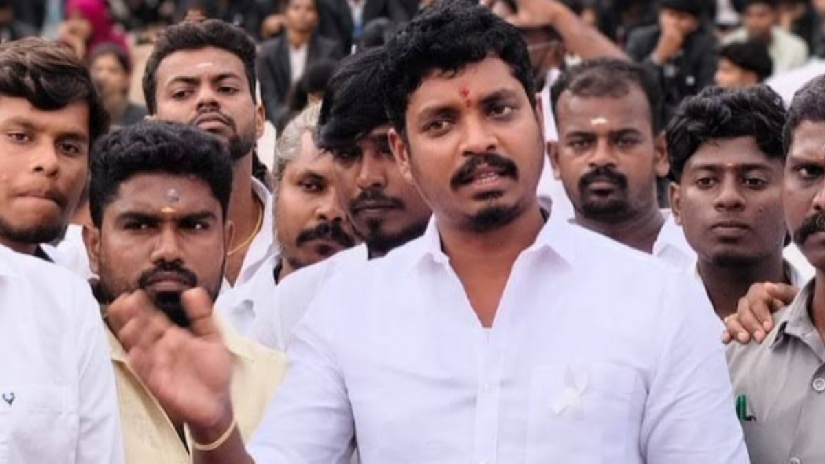 tamil.oneindia.com