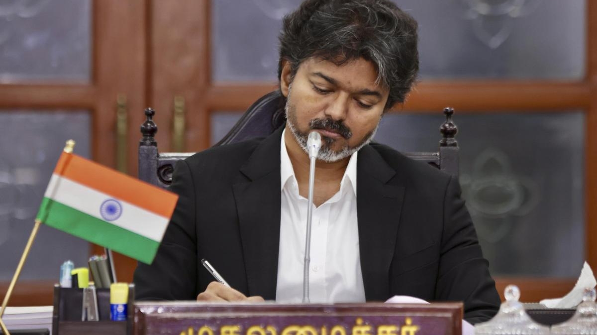 tamil.oneindia.com