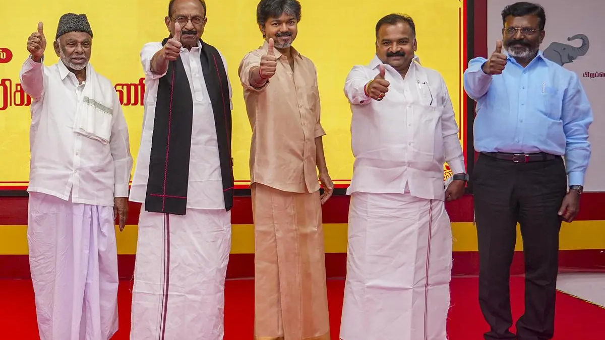 tamil.oneindia.com